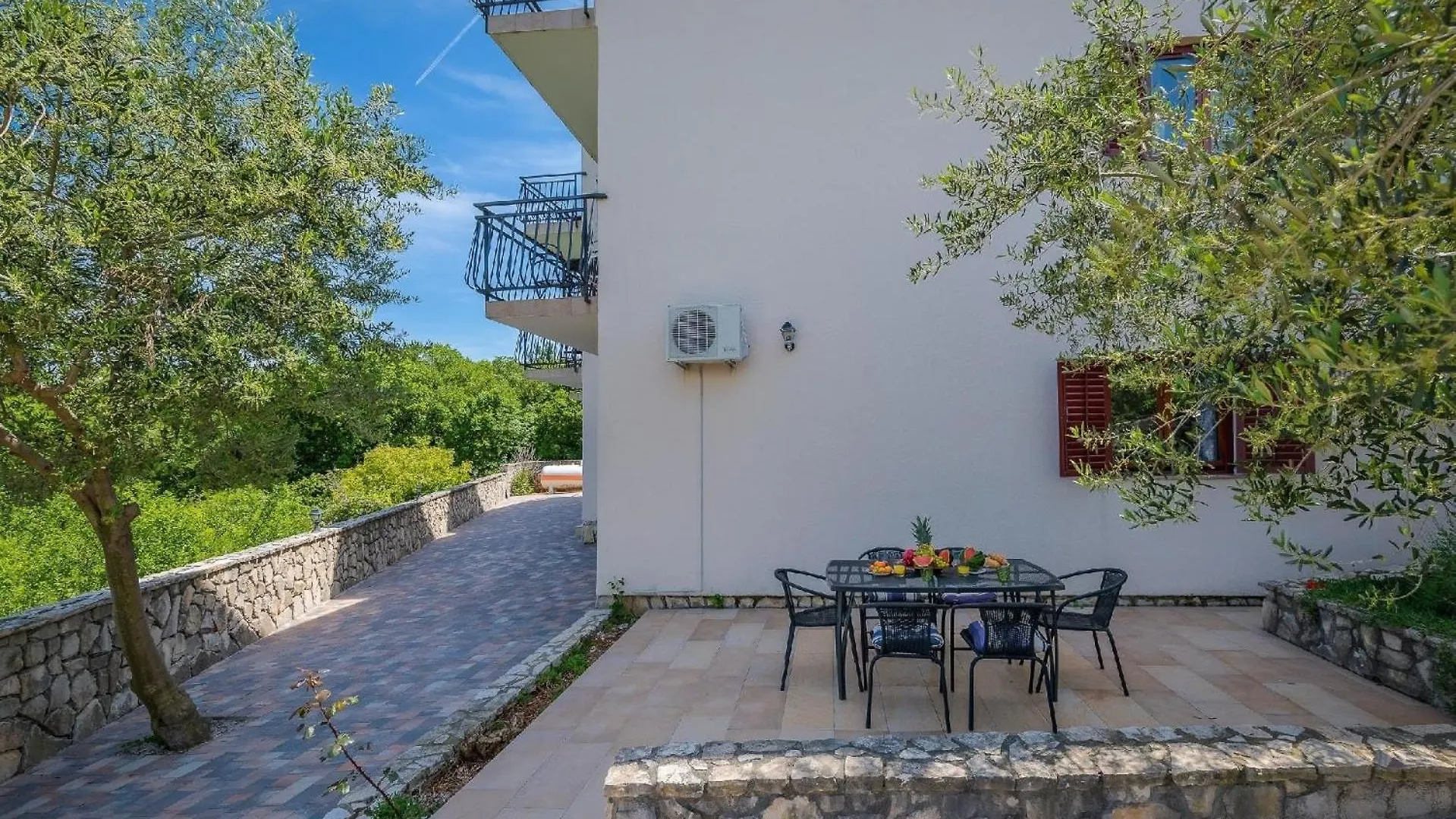 Apartment Ferienwohnung Fuer 2 Personen Ca 22 Qm In Drenje, Istrien Bucht Von Rasa Labin  Croatia